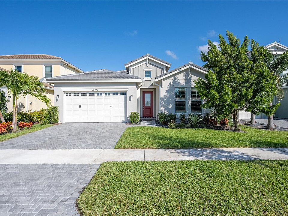 1st image of 15410 Goldfinch Cir
