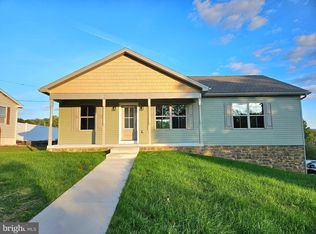 51 Reservoir Ave, Waynesboro, PA