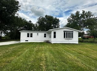 764 Brooklyn Rd, West Brooklyn, IL 61378