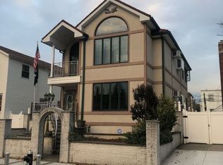 63-47 74th St #1, Middle Village, NY 11379