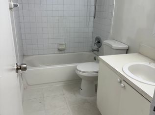1255 W 53rd St, Hialeah, FL 33012