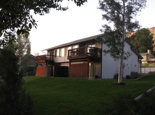 200 Cedar Hill Dr, Yakima, WA 98908