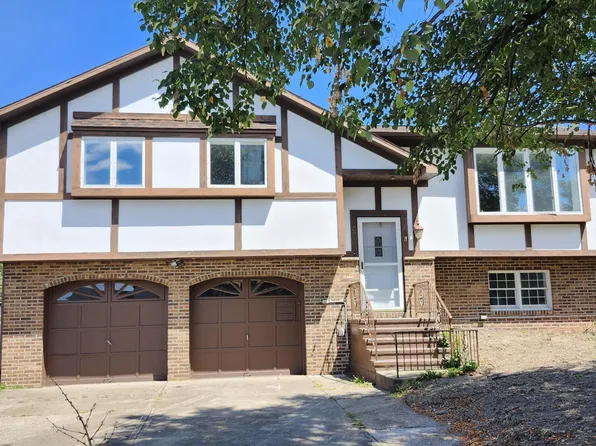 76 Brader Dr, Wilkes Barre, PA 18705