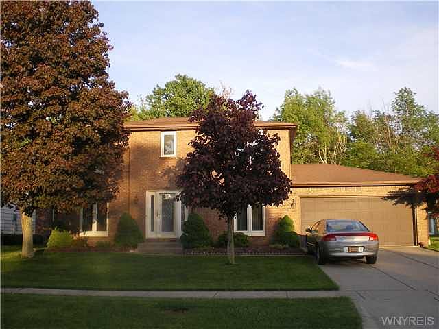 1st image of 25 Liberty Ln
