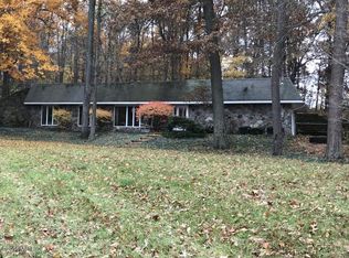 22194 F Dr N, Marshall, MI 49068