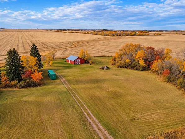 39226 Range Road 250, Lacombe County, AB T0C 0Y0