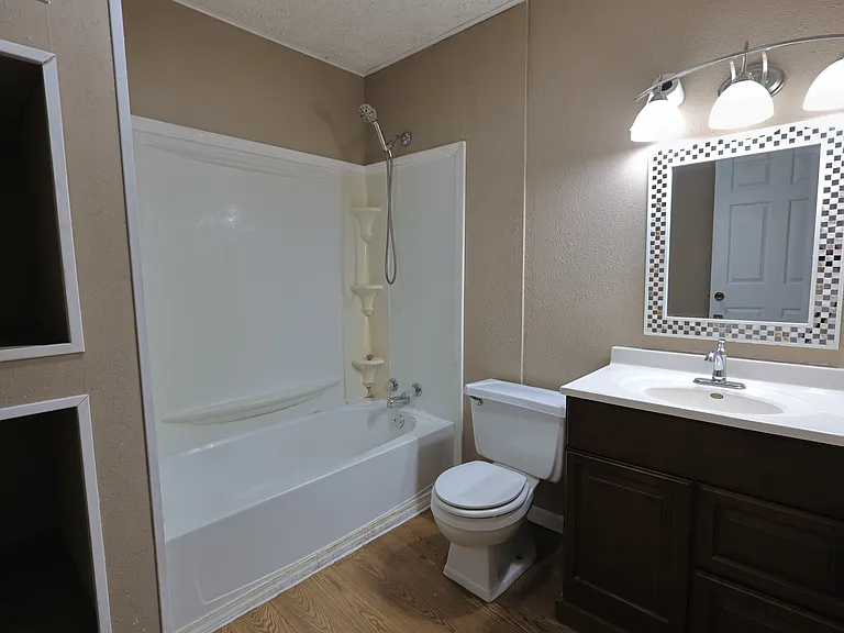 604 N 12th St #1 — Photo 3