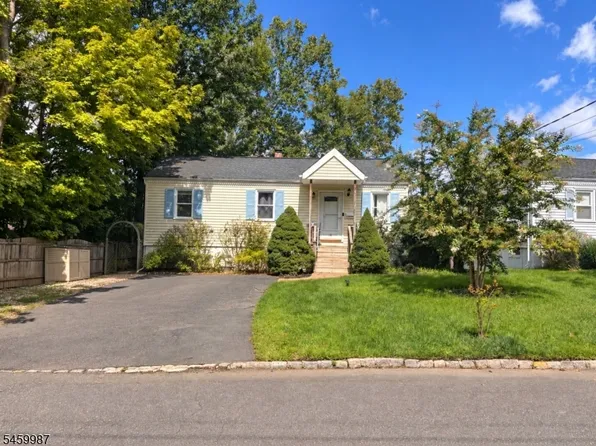 14 Grant Ave, New Providence, NJ 07974