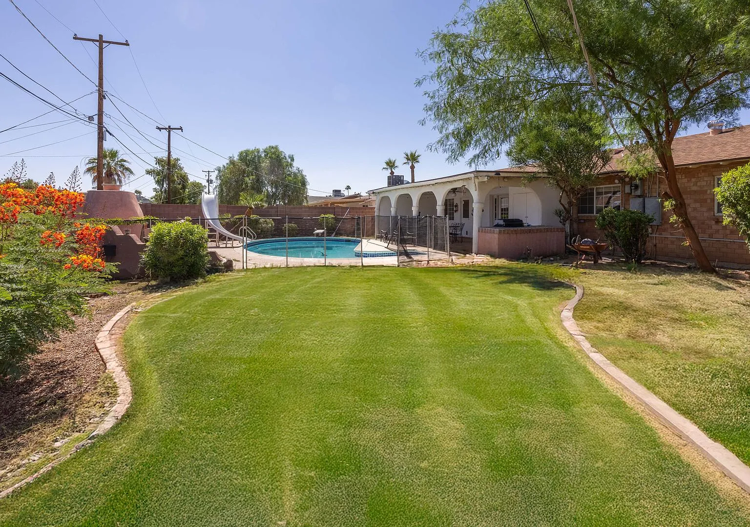 Great Scottsdale Location — Photo 3