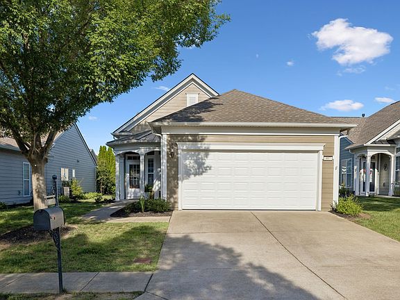 2nd image of 407 Cottonwood Dr