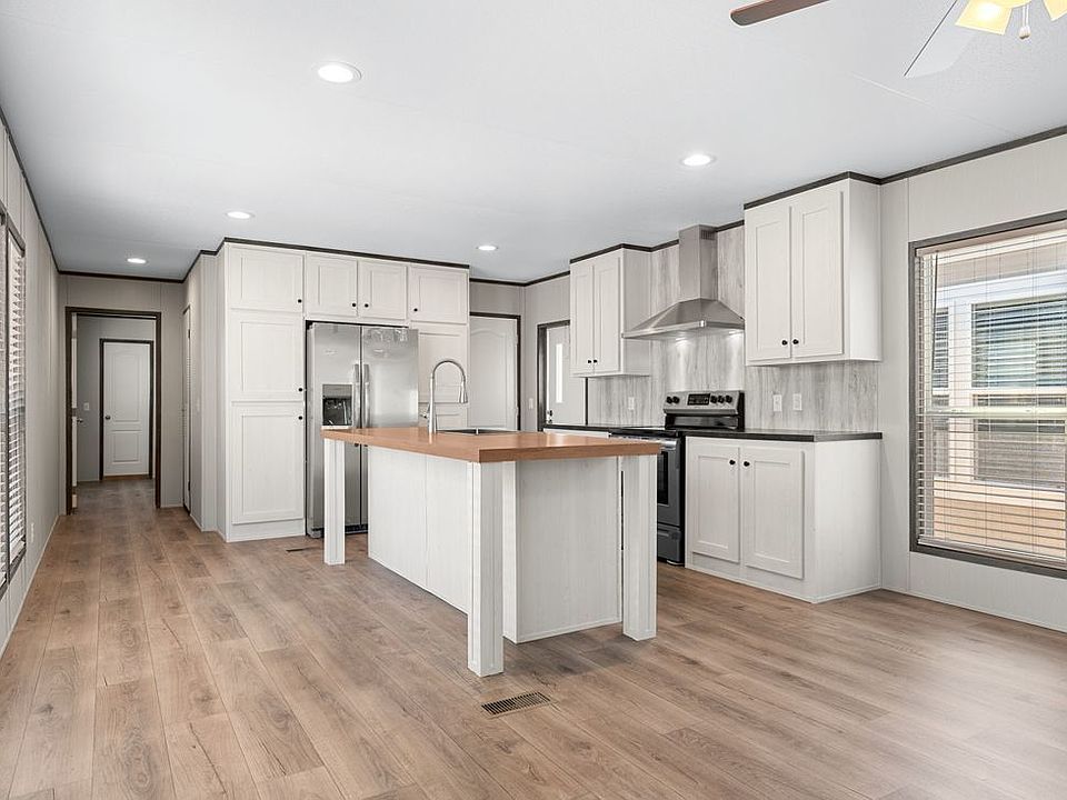 1st image of 7601 Daffan Ln #5SZAMJ
