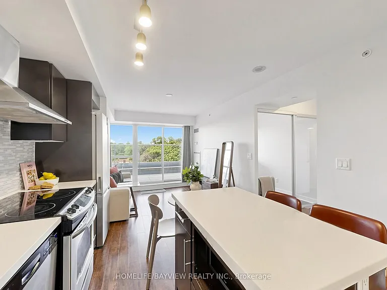 58 Orchard View Blvd #511 — Photo 4
