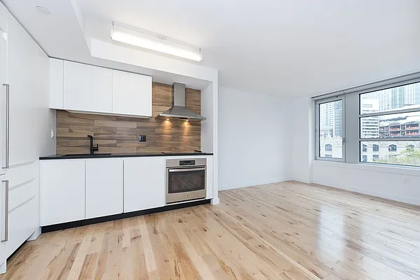 Rented by Bold New York | media 26