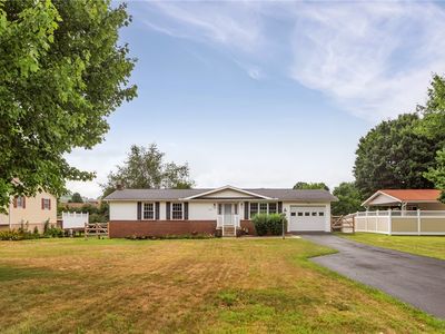 931 Country Ln, Indiana, PA, 15701