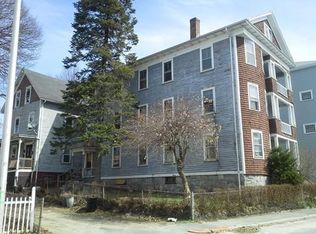 24 Esther St, Worcester, MA 01607