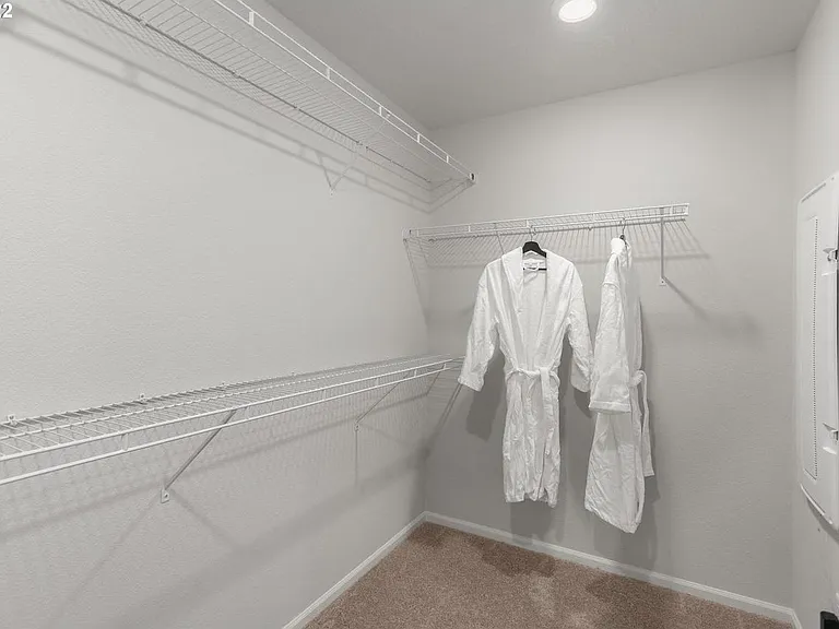 1658 Smith Dr — Photo 7