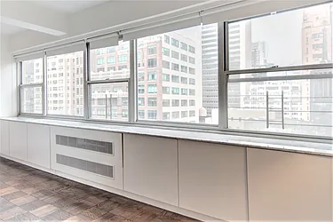 Rented by R New York