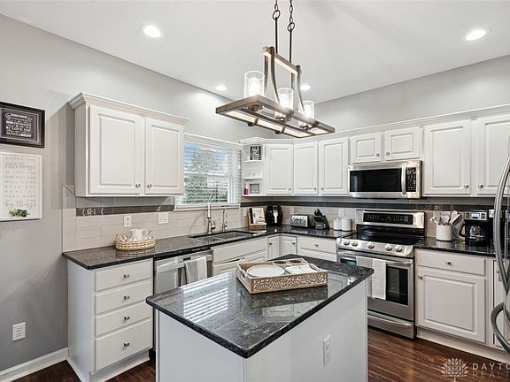4th image of 9486 Copperton Dr