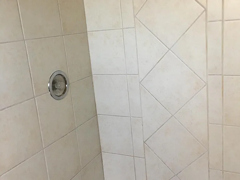 9001 Feather River Way — Photo 34