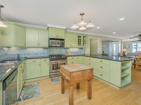 5th image of 613 Palmetto Blvd