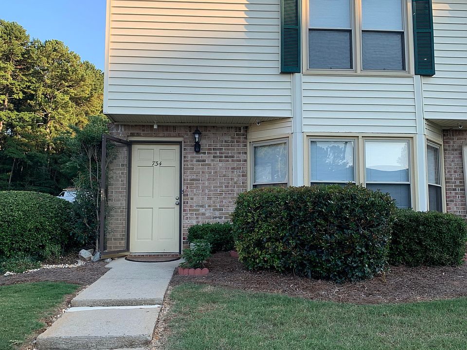 1st image of 734 Longleaf Dr