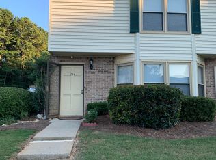 734 Longleaf Dr, Lawrenceville, GA 30046