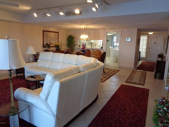 5th image of 731 Marina Point Dr #7310