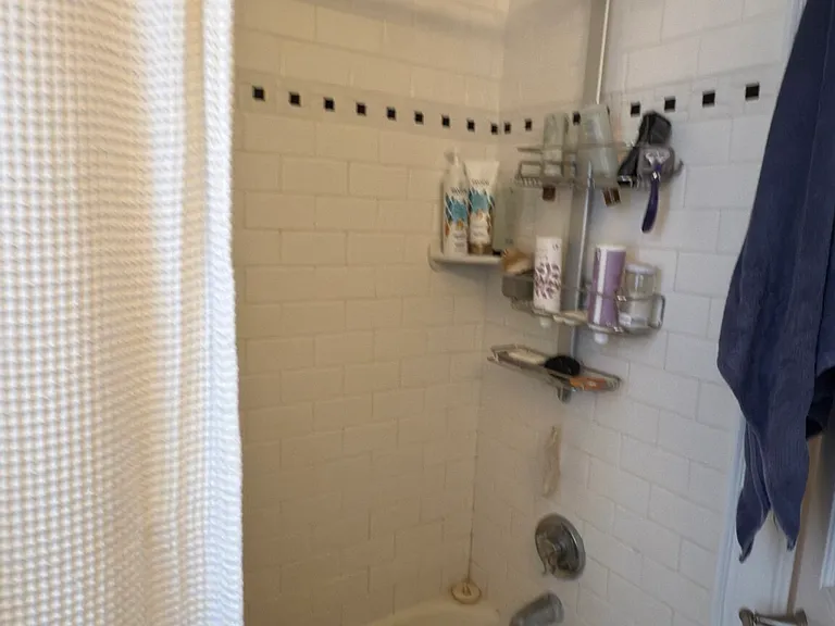 17 Monmouth Ct #1 — Photo 16