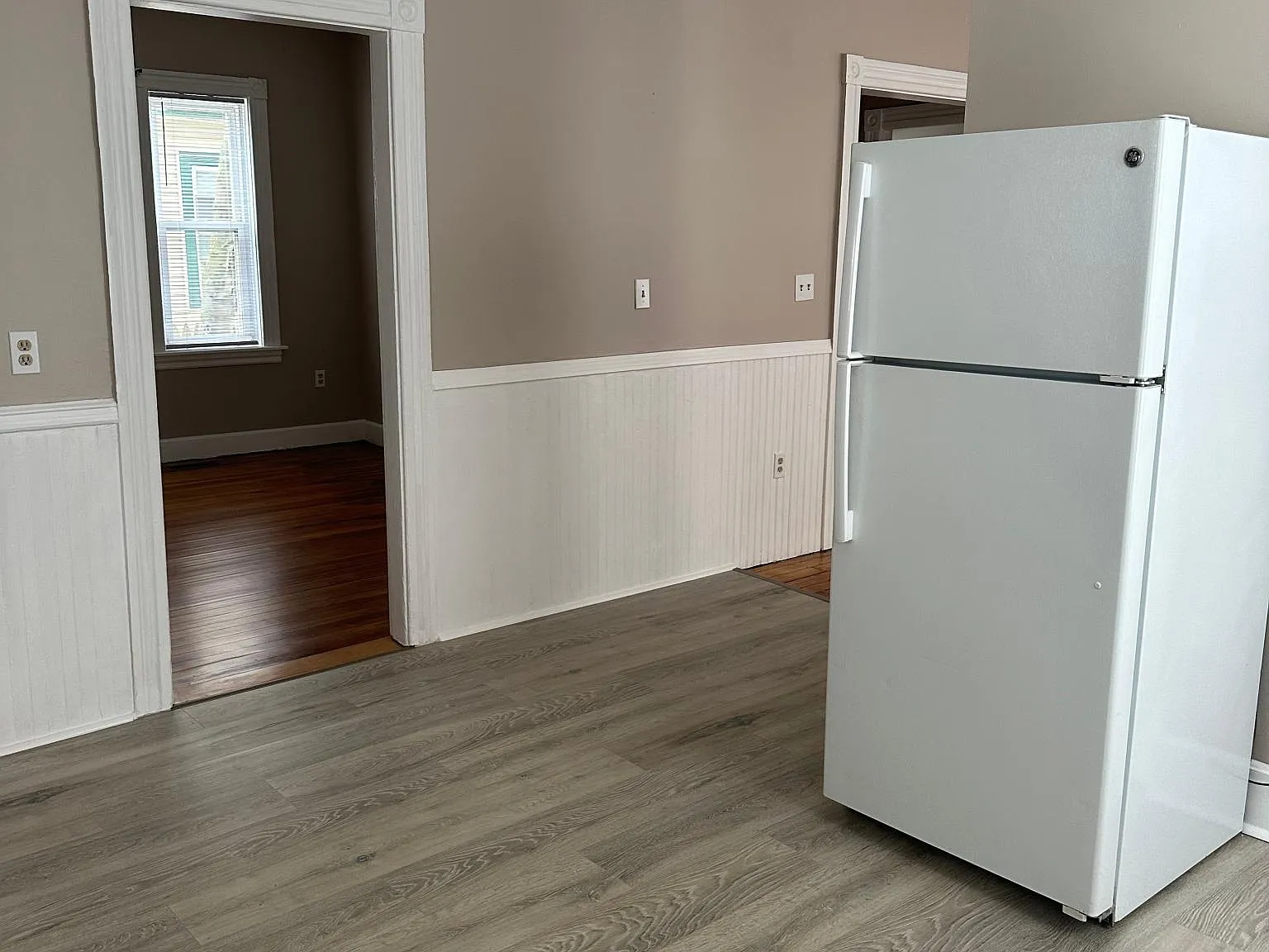 3 bed, $2,100 — Photo 3