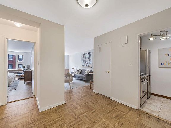 3rd image of 435 E 77th St APT 4F