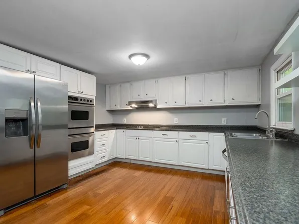553 Sixth Street, Dover, NH 03820