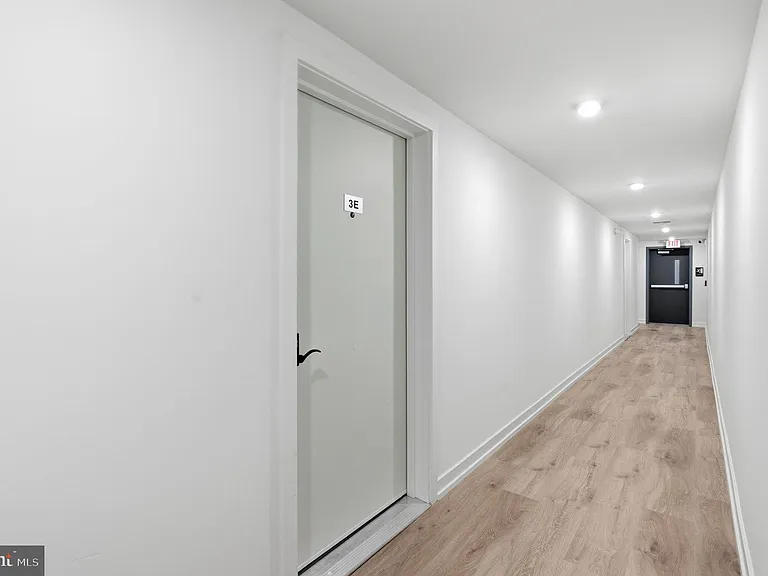 208 Vine St #3E — Photo 2