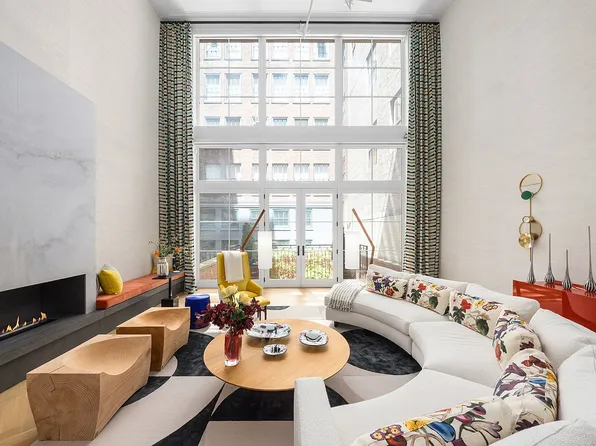 11 W 12th St, New York, NY 10011