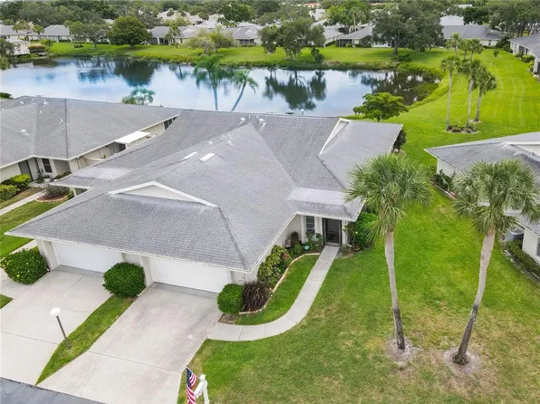4136 Bowling Green Cir #23, Sarasota, FL 34233