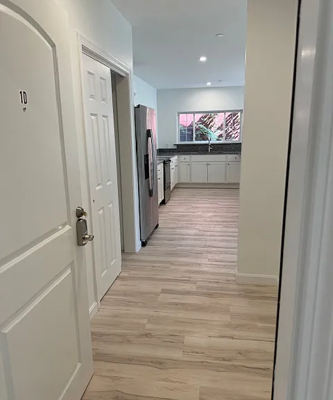 64 Pine St #1C — Photo 11