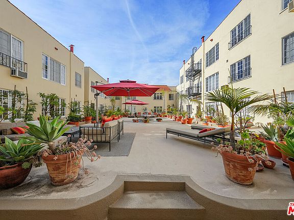 2nd image of 1345 N Hayworth Ave APT 209