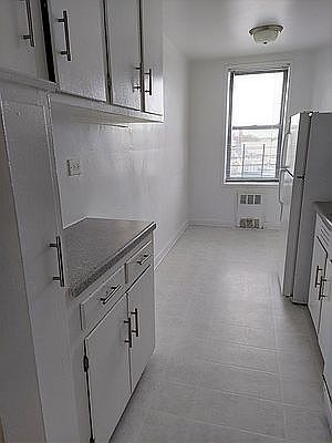 4th image of 13420 87th Ave APT 6H