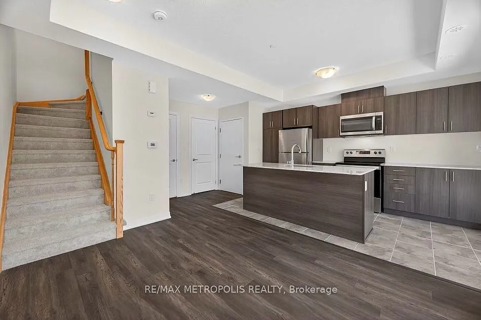 2 bed, $2,300 — Photo 2