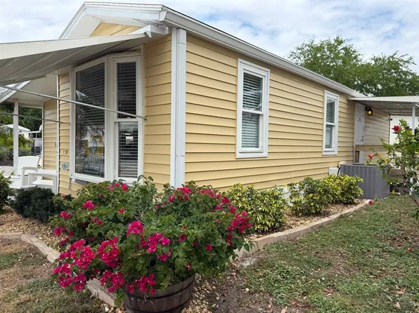 6633 53rd Ave E #C-20, Bradenton, FL 34203