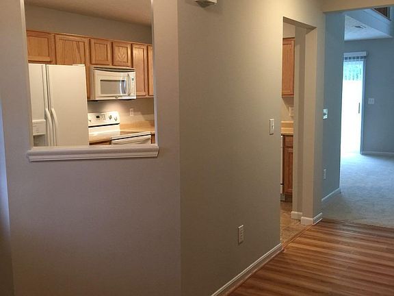 3rd image of 6543 Twin Lakes Dr