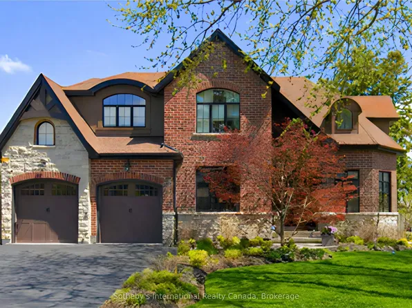 476 Patricia Dr, Burlington, ON L7T 1K2