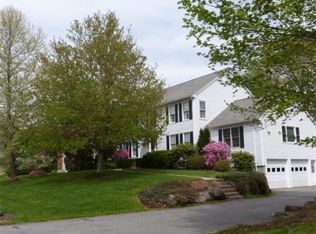 41 Remigio Rd, North Attleboro, MA 02763