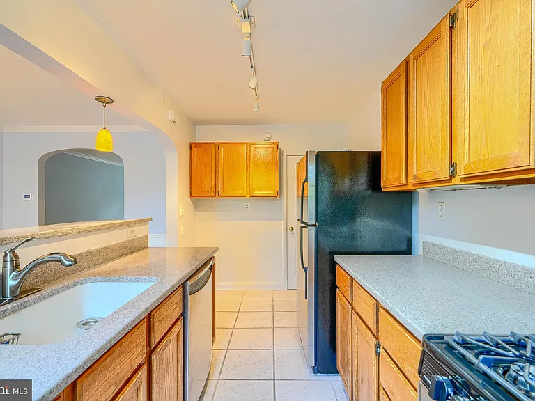 372 Old Trail Rd — Photo 13