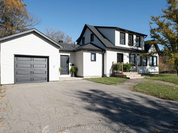 5 Stadaconna St, McNab/braeside, ON K7S 1C4