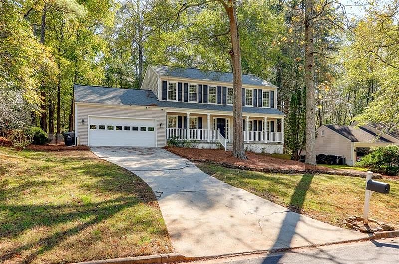 1st image of 840 Crab Orchard Dr