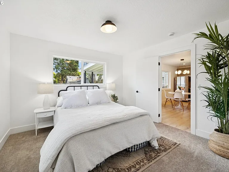 10114 N Calhoun Ave — Photo 24