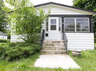 14 Lincoln Ave, Dundee, IL 60118