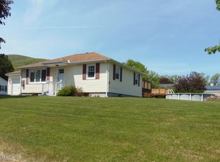 3 Water St, Adams, MA 01220