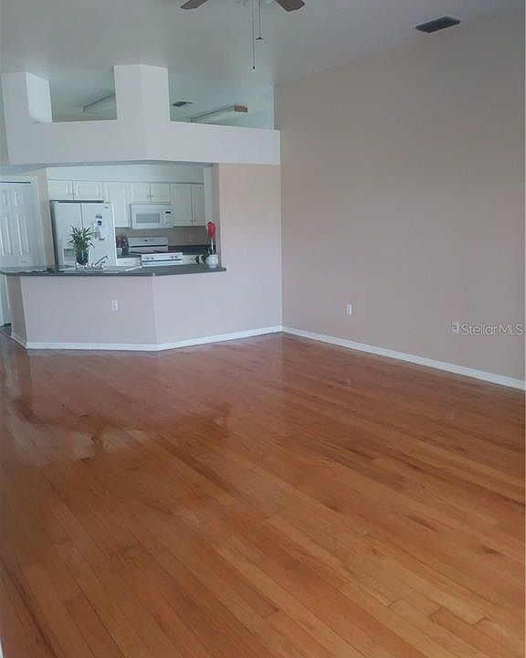 2nd image of 29809 Fog Hollow Dr