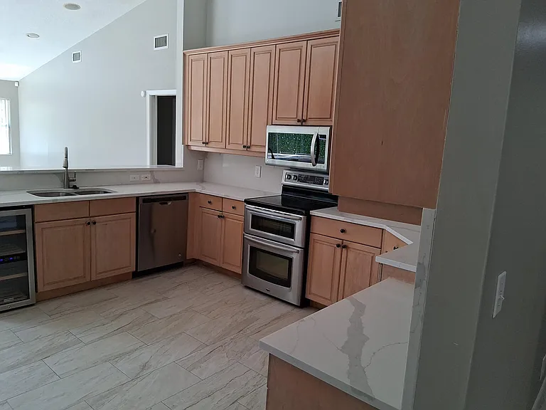 4863 Chardonnay Dr — Photo 21